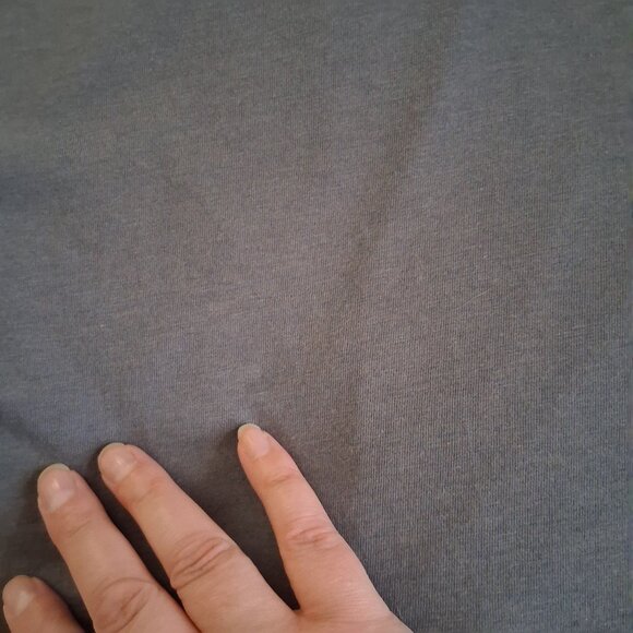 Nine Britton Women's Size Medium Gray Nashville Twist Front Cotton Modal T-Shirt - Picture 8 of 8